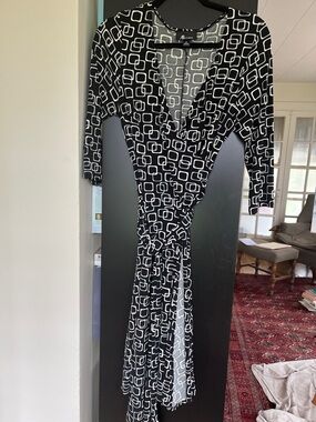 Black & White Geometric Wrap Dress